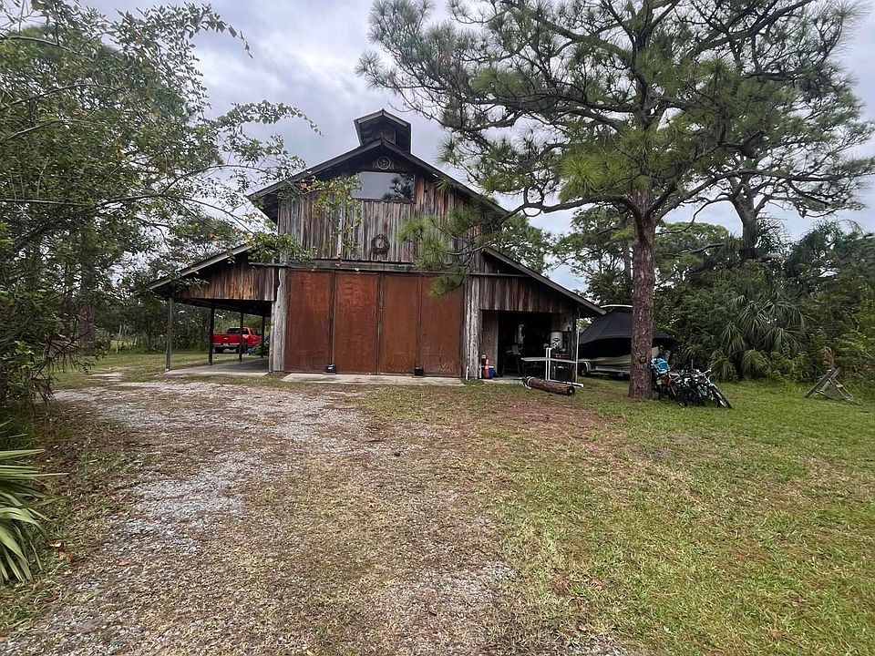2nd image of 6880 Crepe Myrtle Dr