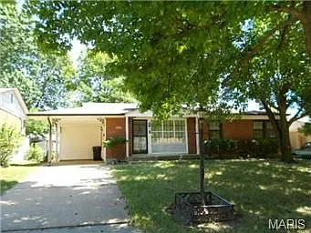 9328 Warrior Dr photo 1