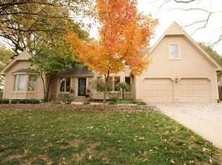 8405 Richards Rd, Lenexa, KS 66215