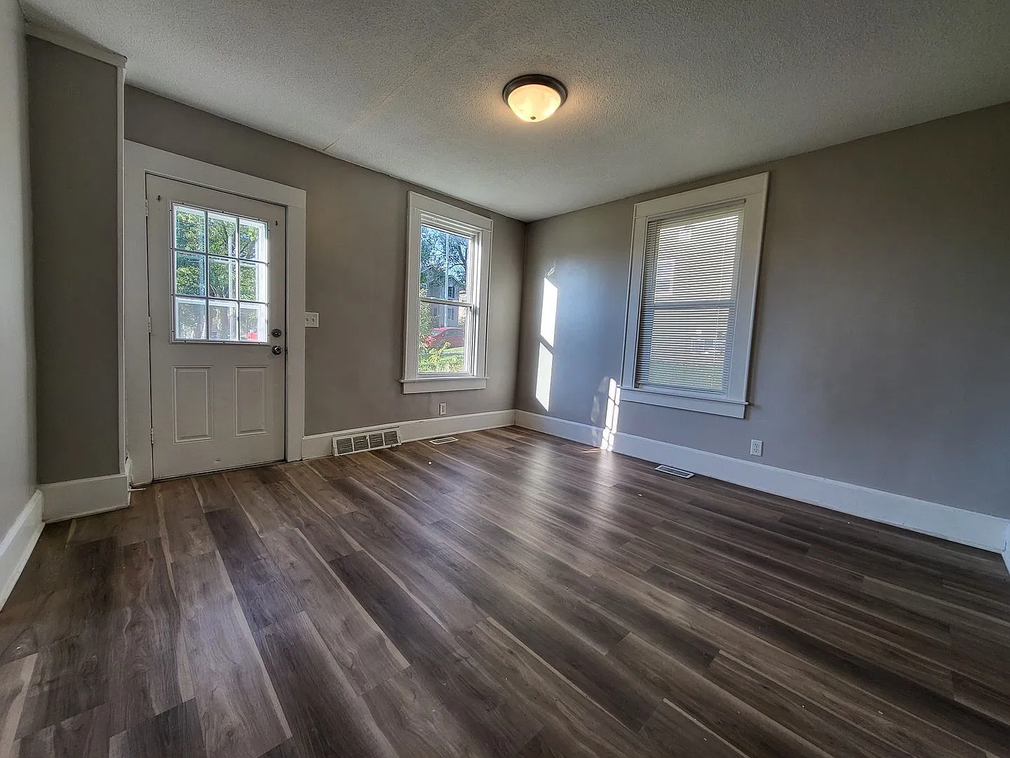 3 Bedroom Home Now Available! — Photo 3
