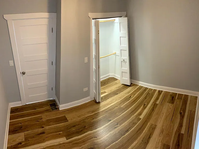 2640 W Homer St #1 — Photo 6
