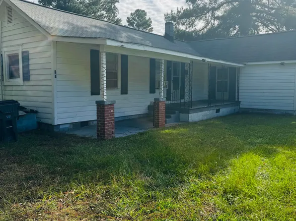 39 Durant Rd, Clayton, NC 27527