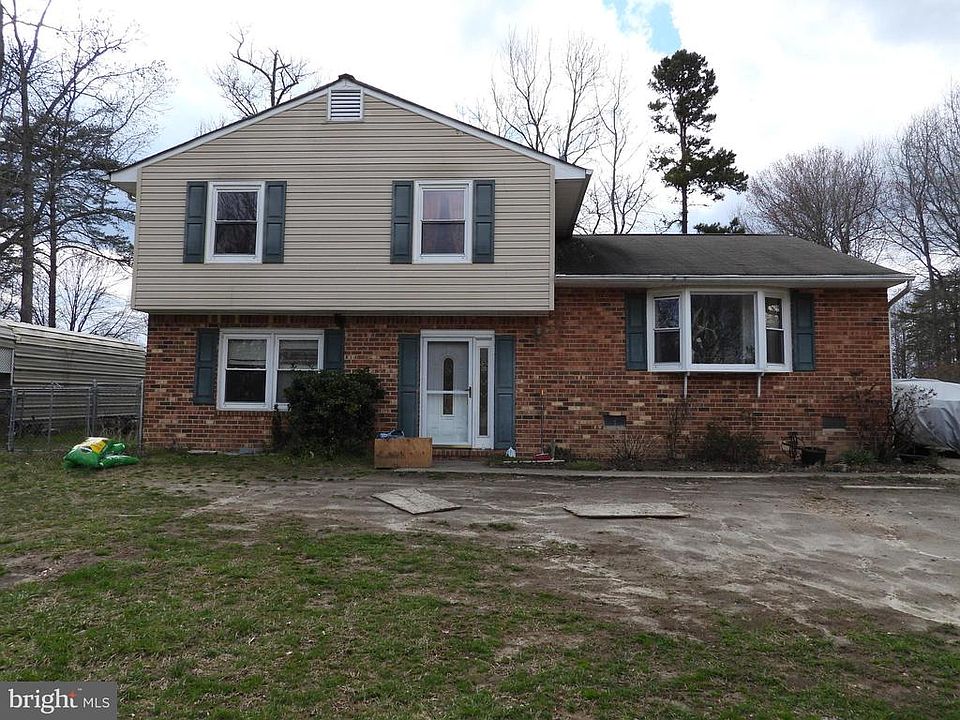 1st image of 307 Burman Ln