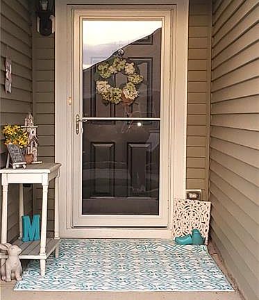 2nd image of 4095 Amaryllis Dr