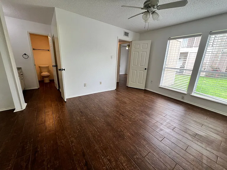 11506 Meadow Pines Ct #A — Photo 13