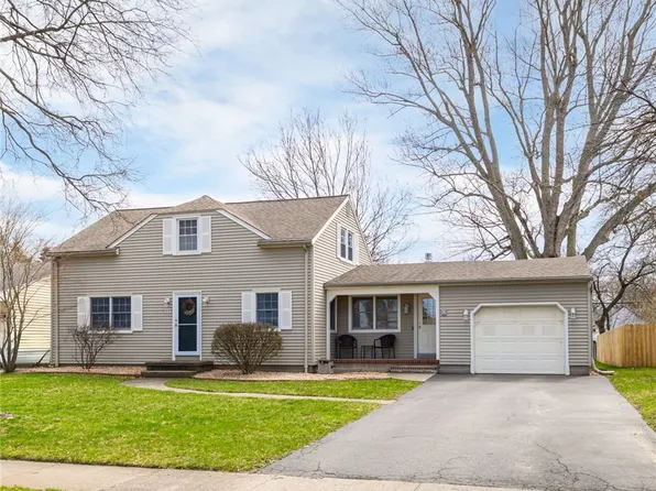 111 Alfonso Dr, Rochester, NY 14626