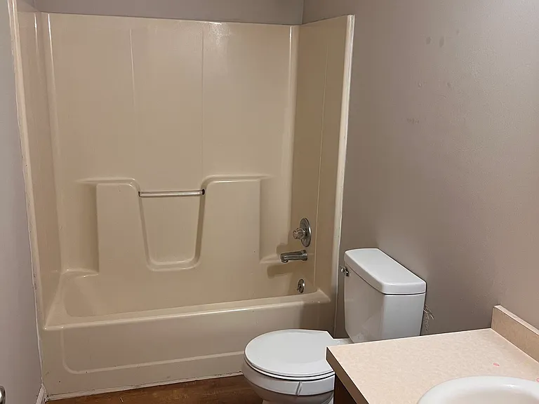 1034 Ohara Dr — Photo 5