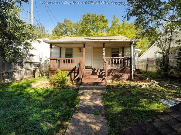 248 1st Ave, Ripley, WV 25271