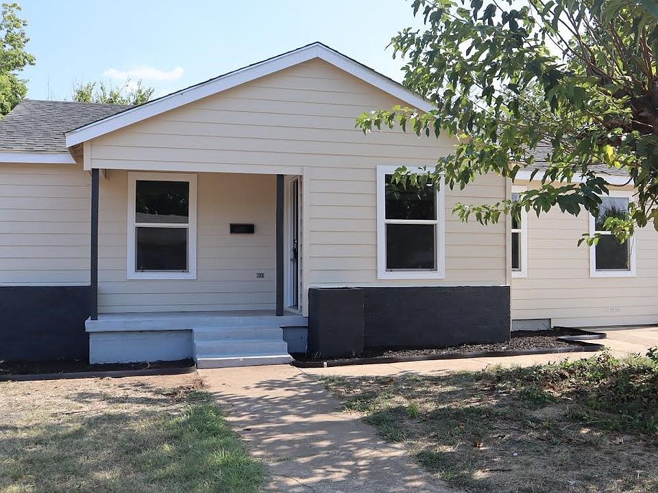 1st image of 2408 Stephen Lee Dr