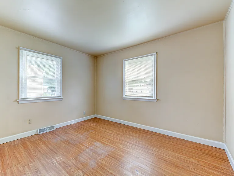 11215 Saint Damian Dr — Photo 13