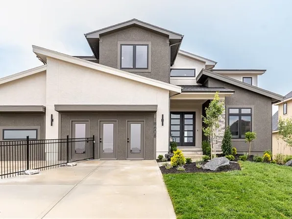 18608 Howe Dr, Overland Park, KS 66085