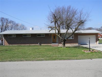 7160 New Horizon Ave, Enon, OH, 45323