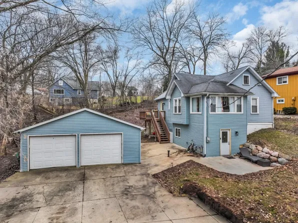 8030 Fishman ROAD, Burlington, WI 53105