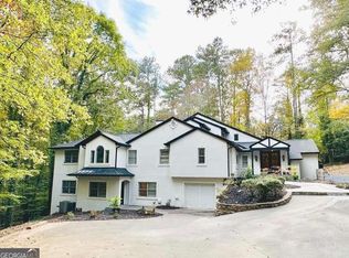 85 Hillcrest Dr, Roswell, GA 30075