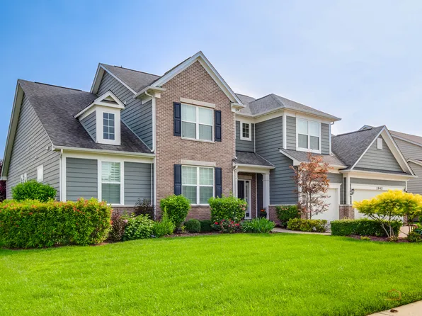 1945 Jordan Ter, Buffalo Grove, IL 60089