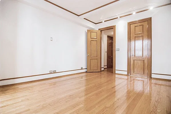 Rented by WAM Partners - William Moses Co. | media 60