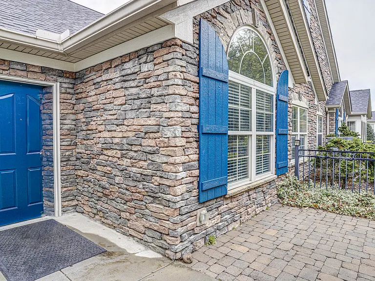 1682 Hatterdale Farm Rd — Photo 6