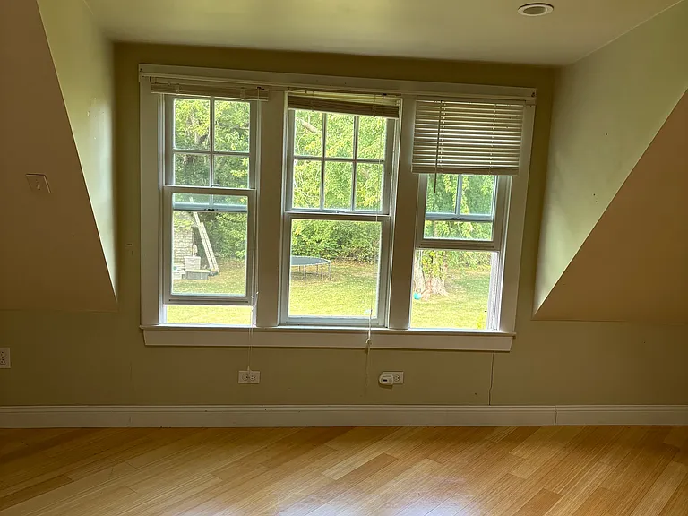 37B Bartlett Rd — Photo 7