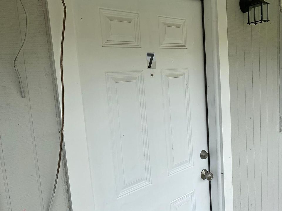 1st image of 2911 Observation Dr #7