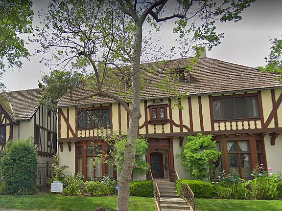 2nd image of 339 N Sycamore Ave #7