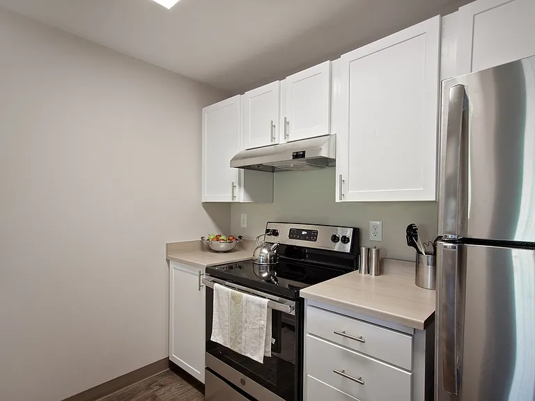 Stonesthrow Apartments — Photo 30
