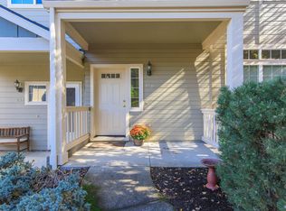 496 Starflower Ln, Ashland, OR