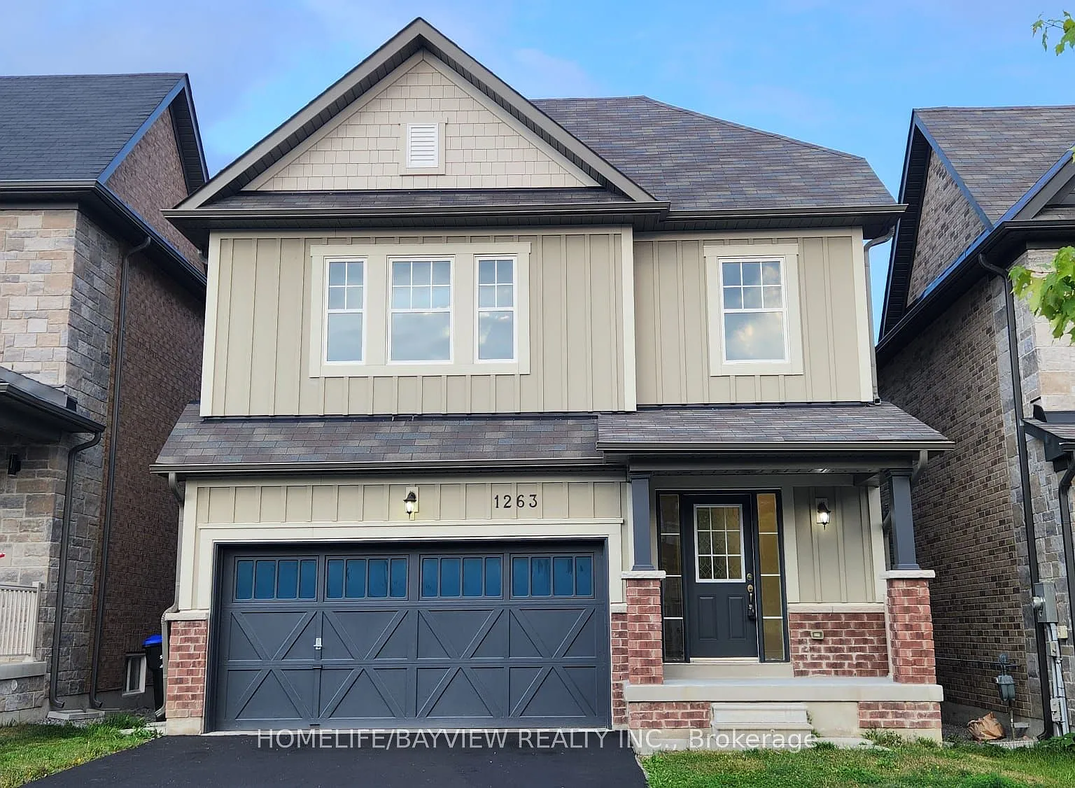 4 bed, $2,990 — Photo 1