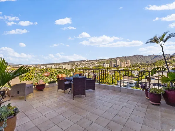 217 Prospect St APT M8, Honolulu, HI 96813