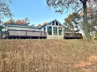 2761 Pisgah Church Rd, Lenoir, NC 28645