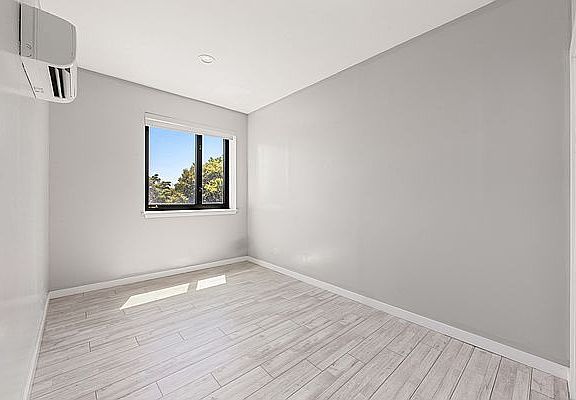 3rd image of 749 E 133rd St #3A