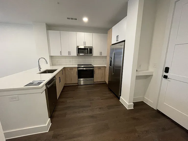 The Argos Apartments on The Beltline — Photo 74