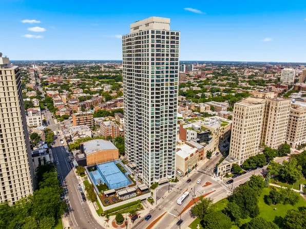 2020 N Lincoln Park W, Chicago, IL