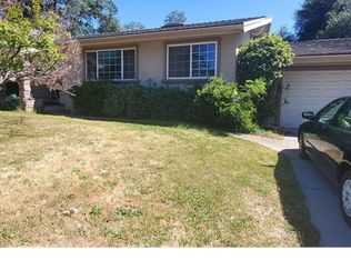 4660 Arrowhead Dr, Rocklin, CA 95677
