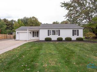 9740 Monclova Rd, Monclova, OH 43542