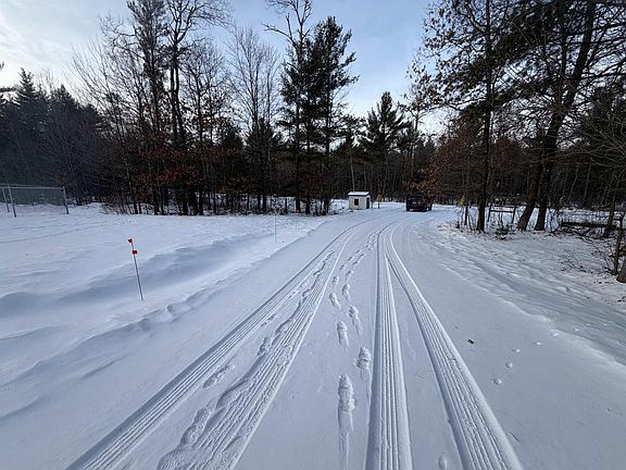 3rd image of W8135 SAND ROAD