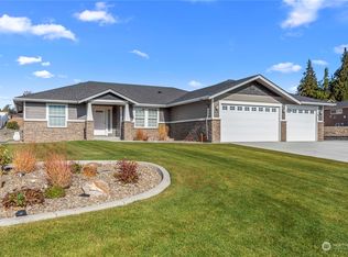 668 S Newton Ave, East Wenatchee, WA 98802
