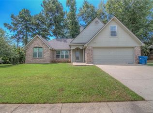 522 Amberwood Dr, Haughton, LA 71037