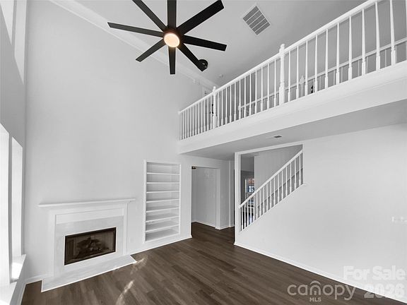 3rd image of 9676 Ravenscroft Ln NW
