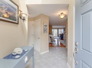 66 Holbeck Cor #66, Plymouth, MA 02360