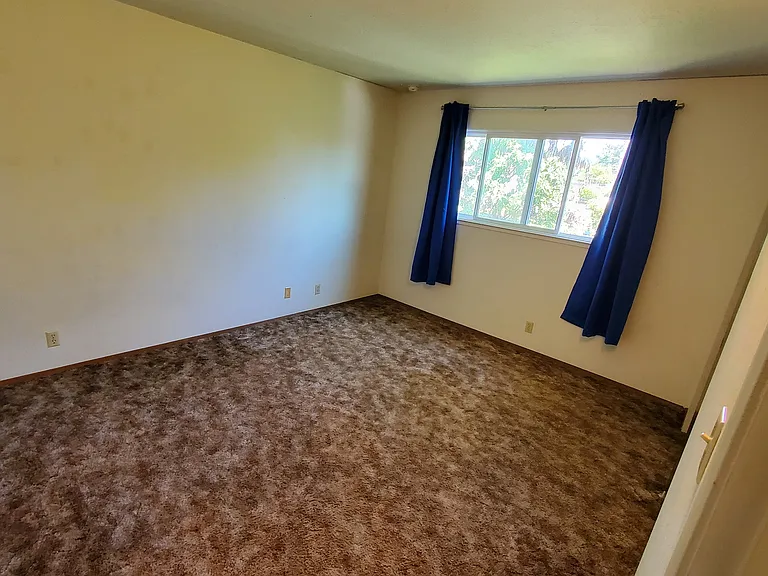 202 Blackburn St #B — Photo 7