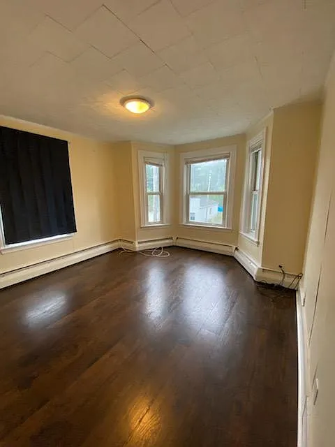 2 bed, 803 sqft, $1,600 — Photo 1