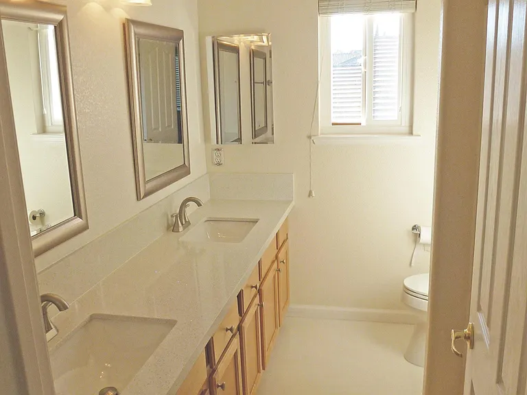 3907 Vistosa Ct — Photo 5
