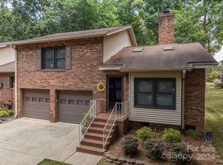 510 6th Street Cir NE, Conover, NC 28613