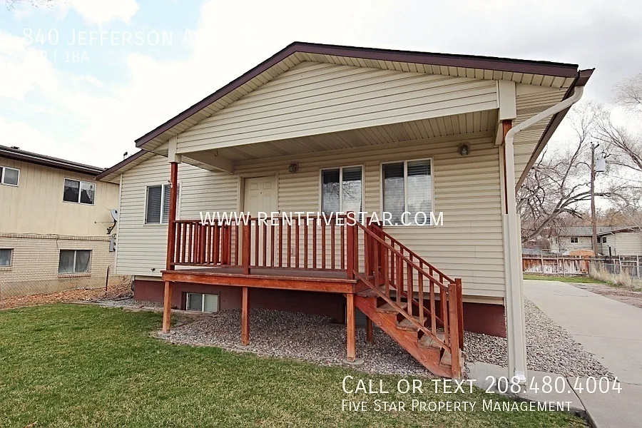 840 Jefferson Ave #A
