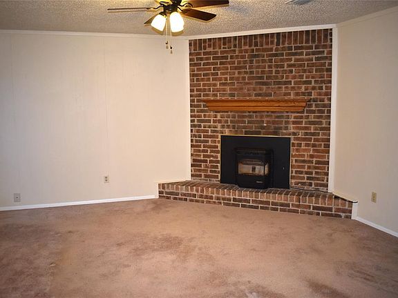 3rd image of 5401 Kings Manor Dr