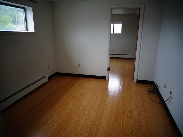 White St — Photo 3