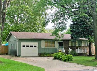 1931 Edgelea Rd, Lawrence, KS 66046