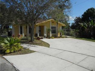 16971 SW 101st Pl, Miami, FL 33157