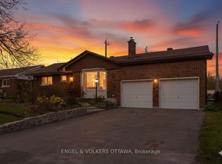 989 Connaught Ave, Ottawa, ON K2B 5M7