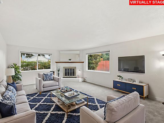 3rd image of 3090 Willakenzie Rd